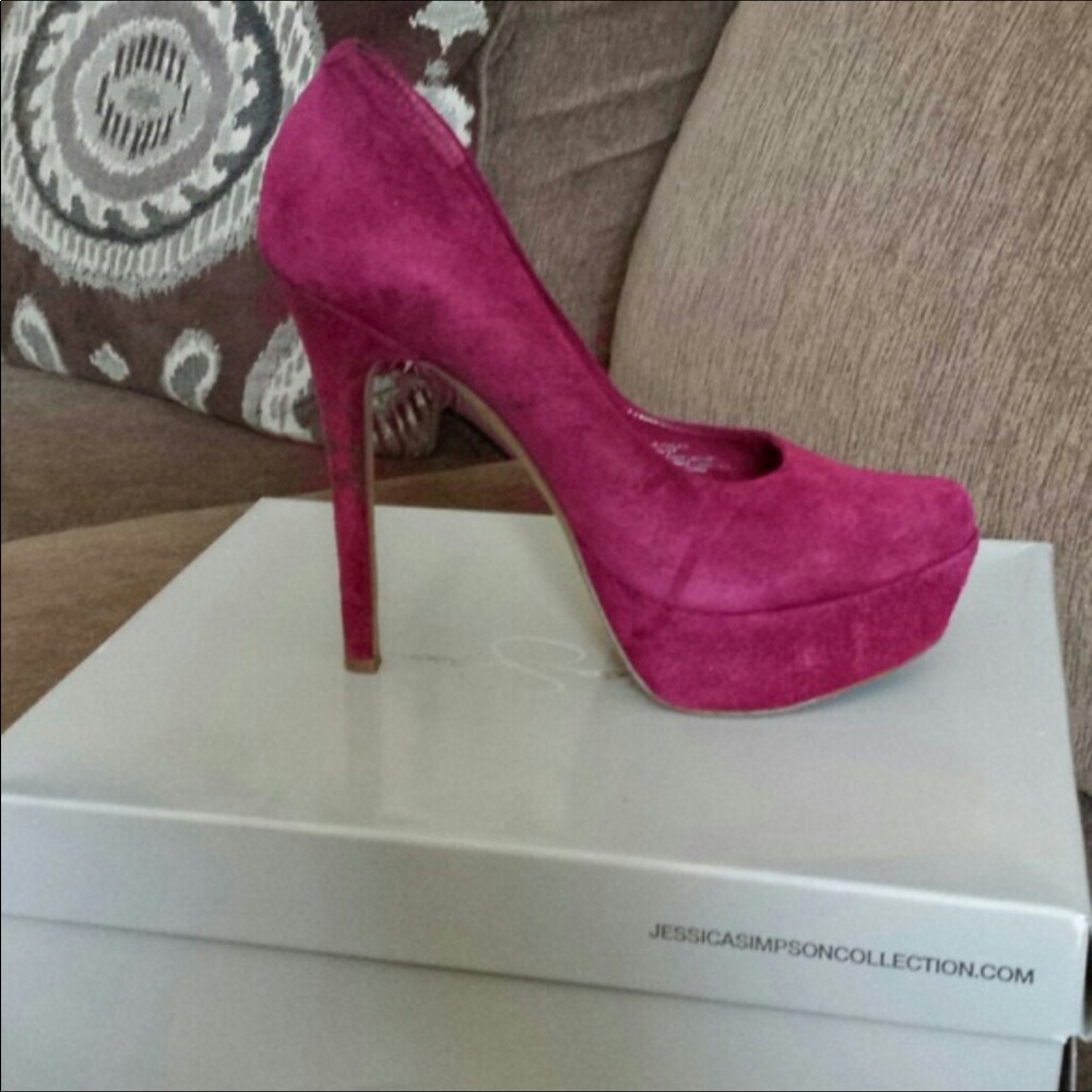 Jessica Simpson Pumps